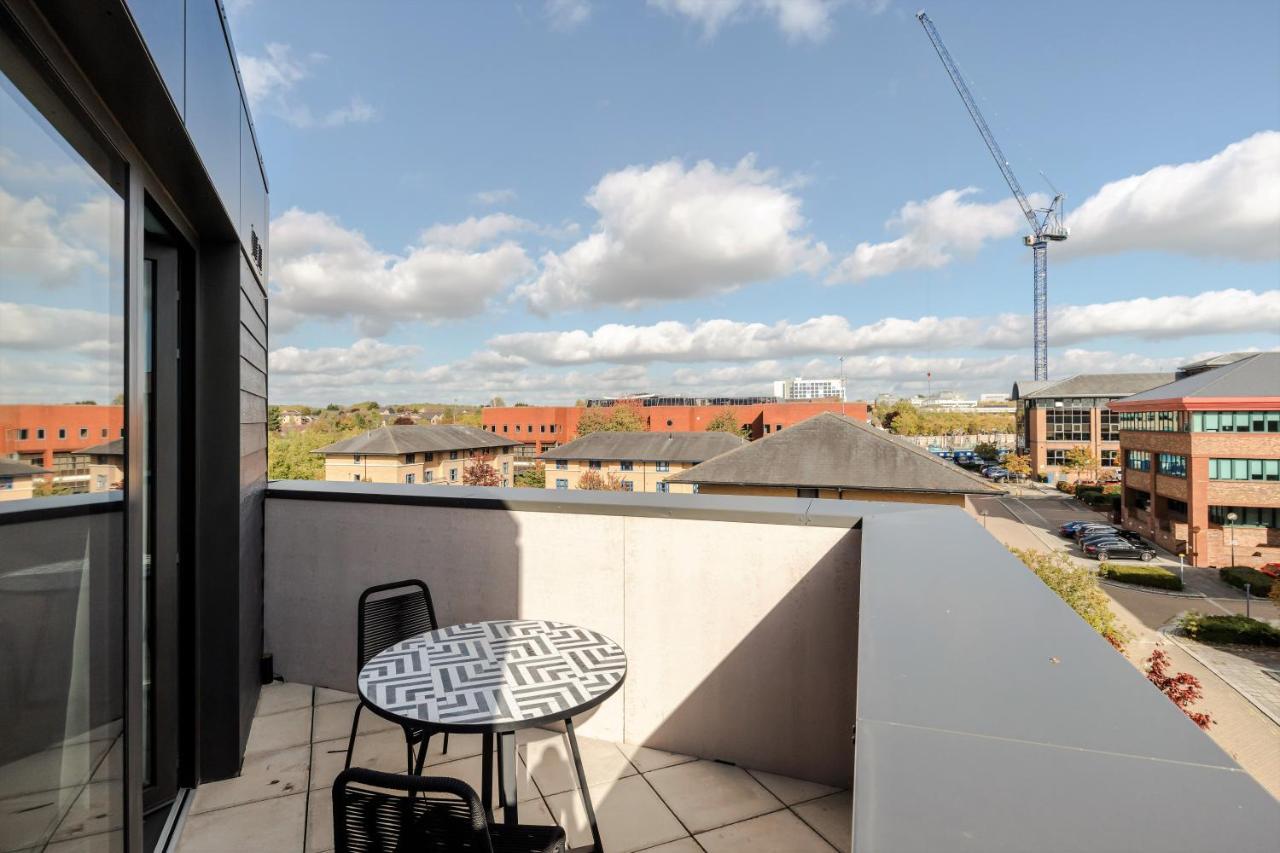 Your Apartment I Milton Keynes Exteriör bild